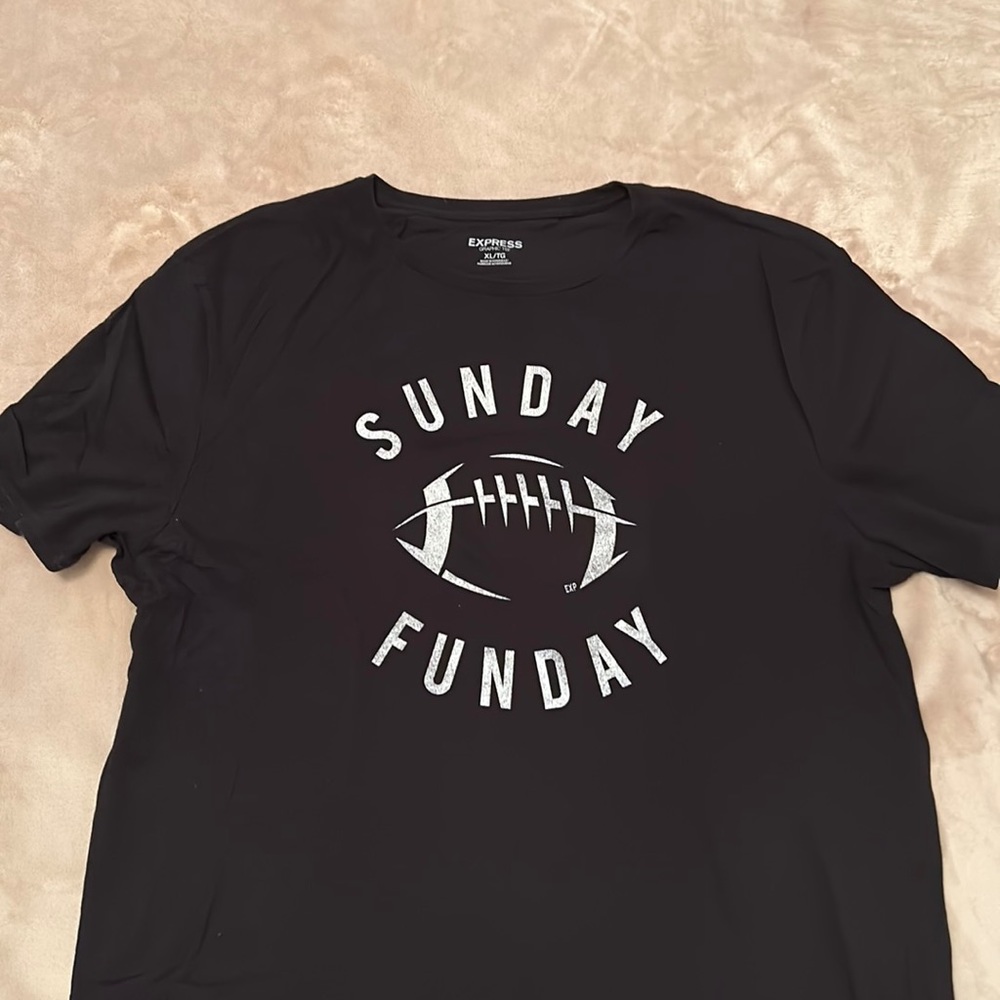 🔥Express t-shirt